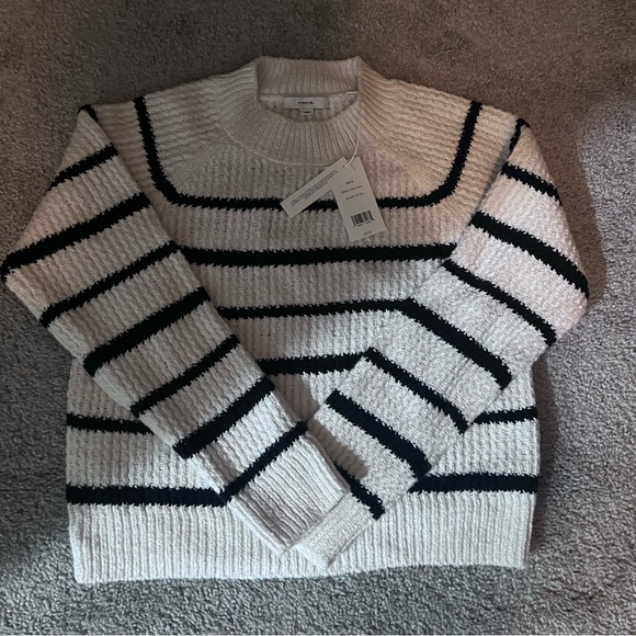 🆕Vince Ribbed Stripe Pullover - Picture 7 of 7